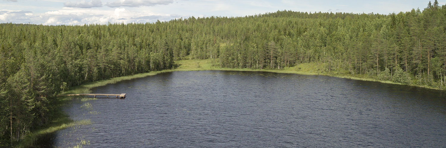  Den andra långa bryggan ligger i sjöns norra plats